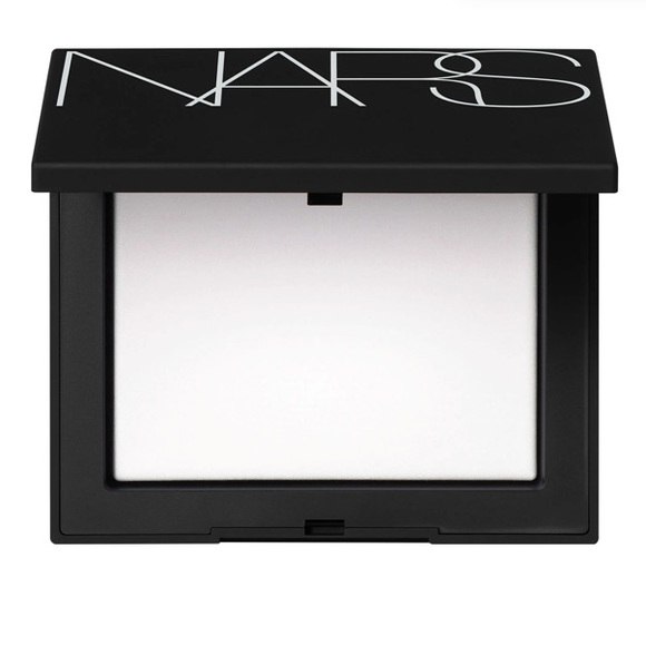 NARS Light Reflecting Setting Powder - Pressed - Picture 9 of 16